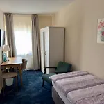 Zum Grafen Hallermunt فندق