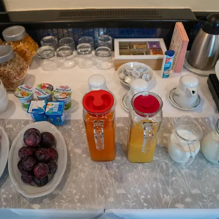 Zum Grafen Hallermunt 호텔