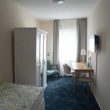 Zum Grafen Hallermunt 호텔 스프링게