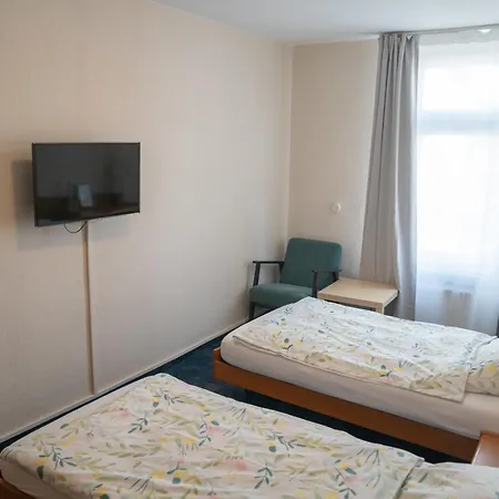 Zum Grafen Hallermunt 호텔 스프링게