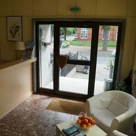 Hotel Zum Grafen Hallermunt 2*