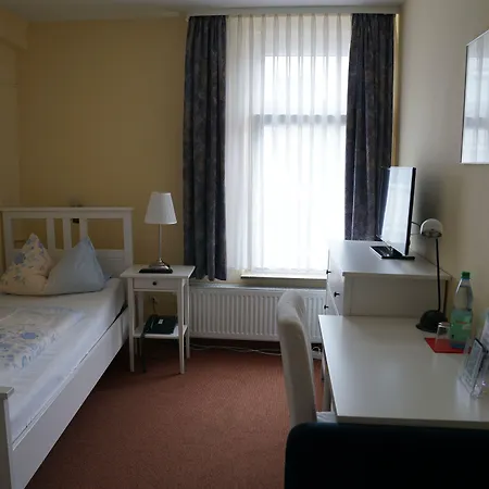 Zum Grafen Hallermunt 2*