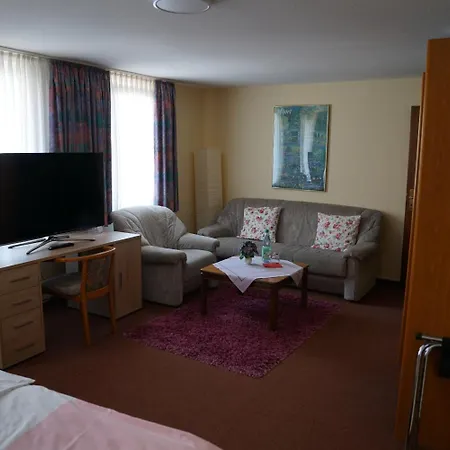 Zum Grafen Hallermunt Hotel