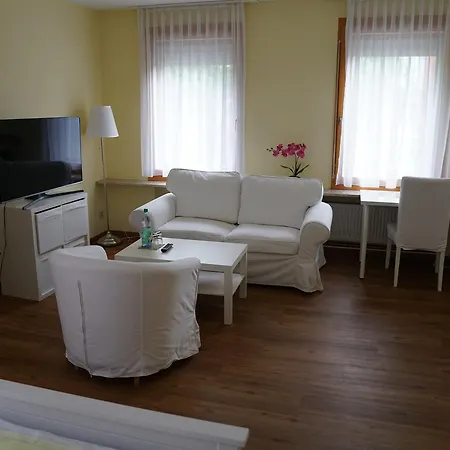 Zum Grafen Hallermunt Szálloda 2*