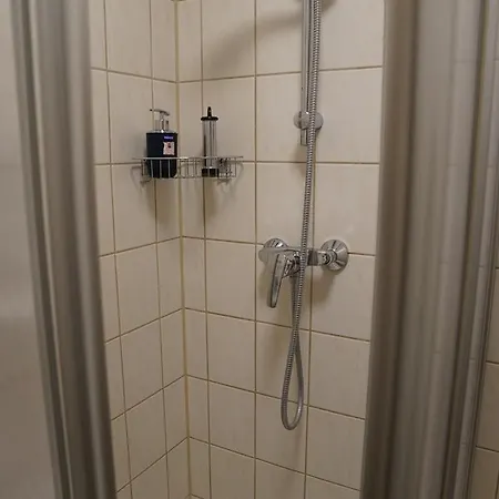 Zum Grafen Hallermunt 2*